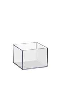 Cubo em forma de gelo transparente